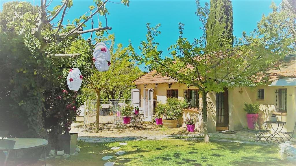 A L'Oree Du Pin Bed & Breakfast Aix-en-Provence Exterior foto