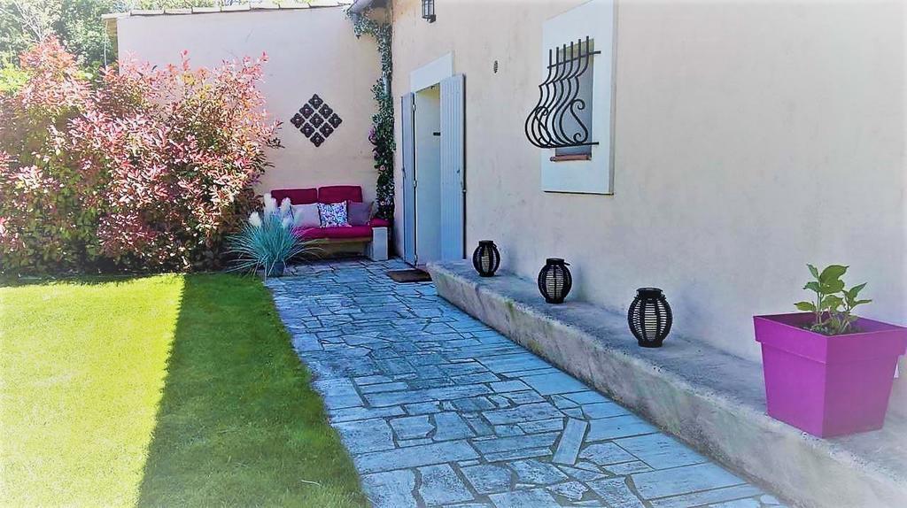 A L'Oree Du Pin Bed & Breakfast Aix-en-Provence Exterior foto